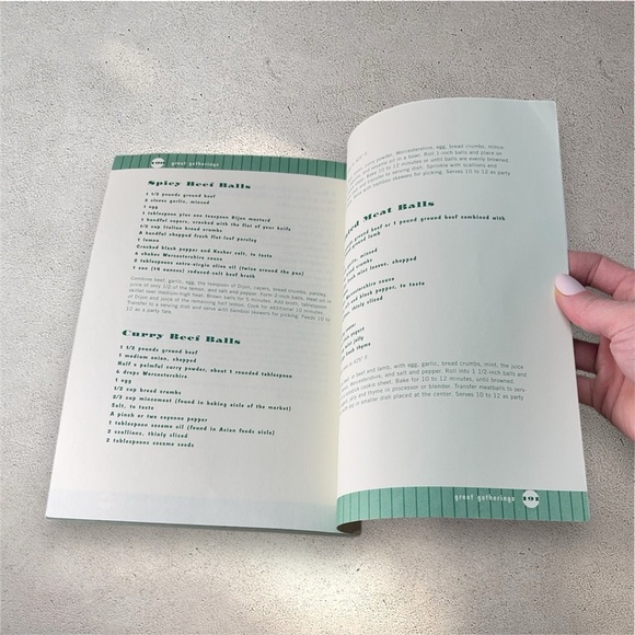 Rachael Ray 30-Minute Meals Cookbook - Picture 6 of 7